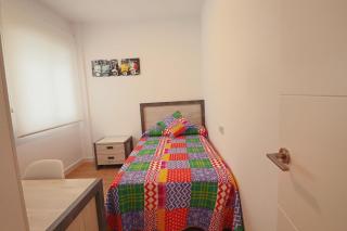 Poeta 2 Bedroom Apartment - Fuengirola - 1