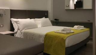 Hotel Montmartre - Rímini - 9