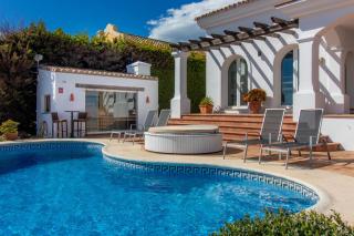 Magnífica villa cerca Sotogrande con vista mar excepcional - Manilva - 2