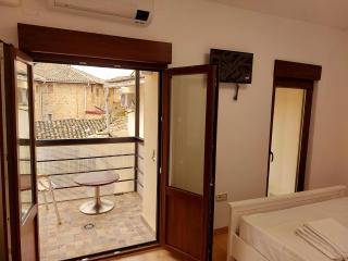 B&B Apartamentos La Atalaya - Olite - 5