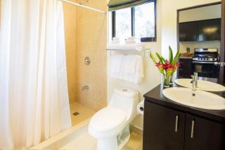Villa Mariposa - Peaceful and relaxing with ocean view & WiFi - San Antonio - 7