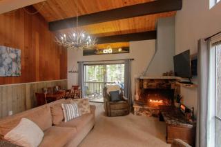 Woodsy retreat near Northstar & lake - Kings Beach - 9