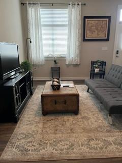 Uptown Gem Spacious Condo With Parking-WiFi-10 min walk to Spectrum Center - Charlotte - 6