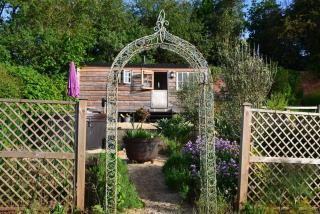 Luxury, rural Shepherds Hut with hot tub nr Bath - Bristol - 7