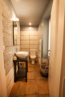 2-spaces comfy Bentzi apartment 7 with balcony in Pagrati - Atene - 7