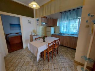 Apartments Fam Tomasic - Baška - 4