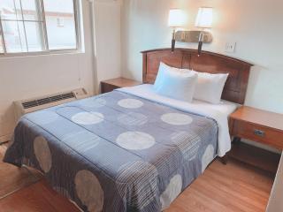 Fort Collins Inn - 8
