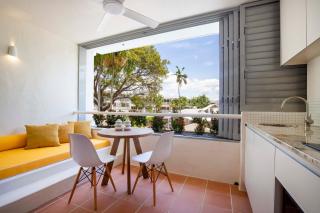 Club Tropical Resort - Newly renovated Studio Apartments - 5