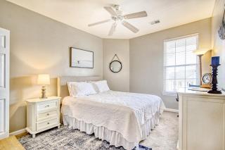 Cozy Coastal Golf & Beach Retreat - Sunset Beach - 4