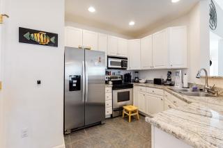 Bear Trap --- 45B Willow Oak Avenue - 4