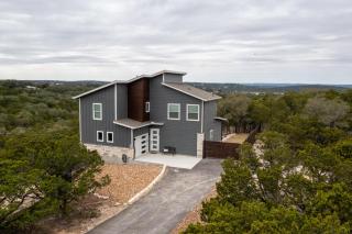 Rare Find Secluded Hillside Views w Swimming Pool - Canyon Lake - 3