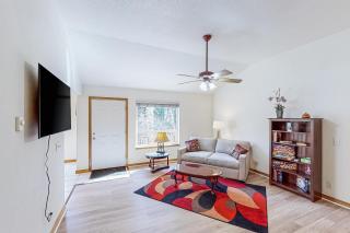 Cozy by the Creek - Rockaway Beach - 0