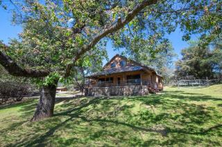 Sierra Base Camp - Oakhurst - 9