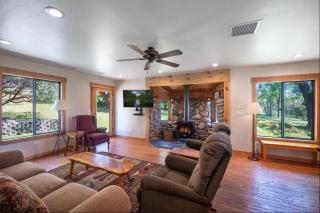 Sierra Base Camp - Oakhurst - 3