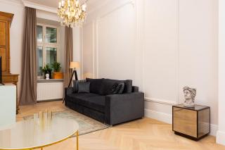 Lux Studio Kamienica Noakowskiego 16 by Noclegi Renters - Warsaw - 1
