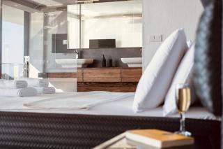Luxury Villa for 8 with 20m large Infinity Pool in Kalkan - 3