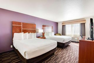 Best Western Firestone Inn & Suites - Longmont - 2