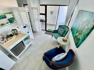 My-konos Luxury Beachfront Accommodation - 6