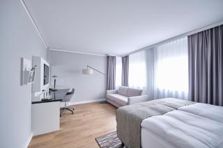Holiday Inn Berlin Airport - Conference Centre by IHG - Schönefeld - 8