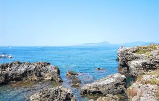 Beautiful Apartment In Caulonia Marina - Marina di Caulonia - 2