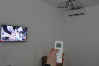 Black & White - News Apartment - Bucarest - 9