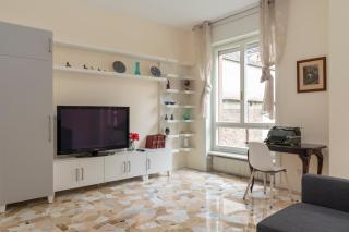 JOIVY Modern 2bed flat with balcony, 250m from M5 Foppa and M2 Sant'Agostino - Milano - 3