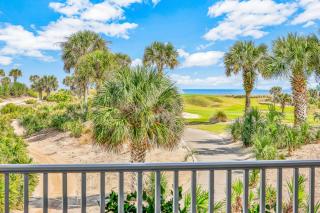 Coastal Gem on the Golf Course w/ Shared Pool, & Beach Access - Dog-Friendly - 8
