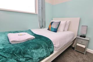 Mount Haven's Rest - Free Parking, Netflix & Private Back Garden - Coventry - 2