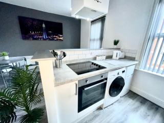 Reads Luxury Jacuzzi Apartments - Blackpool - 0