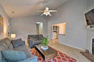 Pet-Friendly Fayetteville Escape with Grill! - 6