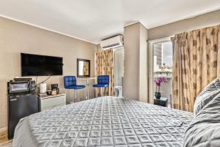 Picturesque Hotel Room with Private Balcony in Waikiki! - Honolulu - 5