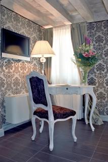 Hotel Antiche Figure - 9