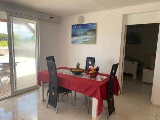 Studio situé en bas de villa - Le Moule - 0