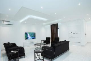 Banner Vacation Home & Swimming Pool - Prampram - 6