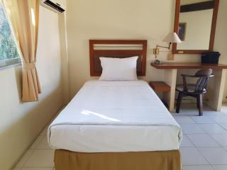 Casa Holiday Hotel SHA - Phitsanulok - 1
