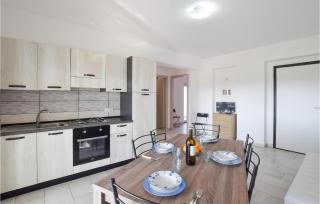 Gorgeous Apartment In Nicotera Marina - Nicotera Marina - 2