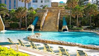 Spacious Family Apt - Waterslides & Ocean Views! - CoastHM - Gold Coast - 5