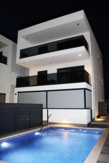 Poolside 2 bedroom ap. MARE - Trogir - 9