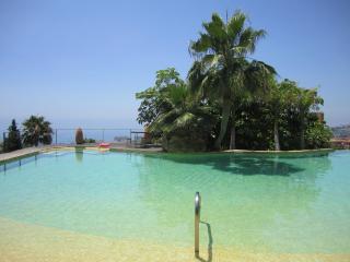 Indonesian Palace Luxurious Boutique - 3