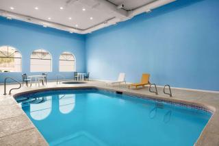 Days Inn by Wyndham Ruidoso Downs - 0