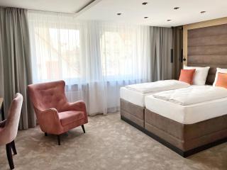 DORMERO Hotel Reutlingen - Reutlingen - 9