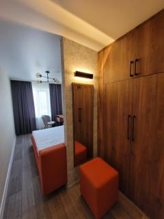 Апартаменты на Титова - 1