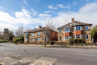 Queens Road 2 Bed apartments Central Richmond - Richmond - 2