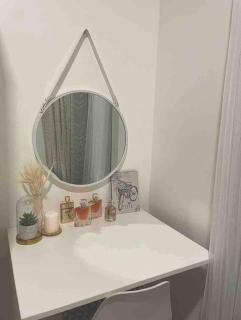 Cozy 1BR with balcony at Fame Residences - Manila - 4