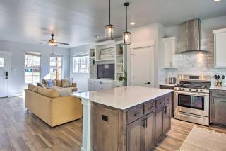 Stylish OKC Farmhouse with Garden - Close to OU - Oklahoma City - 9