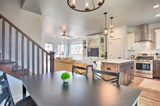 Stylish OKC Farmhouse with Garden - Close to OU - Oklahoma City - 4
