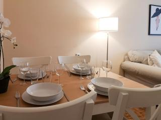 FilinHome Trg Mladenaca 2 - 6