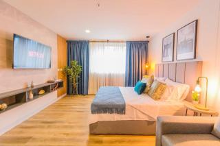 Luxury Suite in El Poblado Co-Work, Gym, Fast WiFi - Medellín - 0