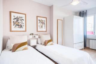Dreamy sunsets in a central penthouse with terrace - Barcellona - 4