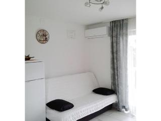 Apartment in Novi Vinodolski with sea view, terrace, air conditioning, Wi-Fi (3667-3) - Novi Vinodolski - 7